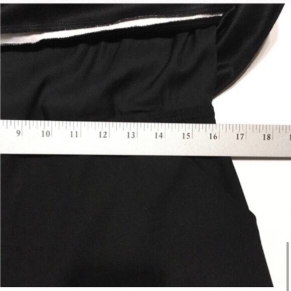 Parker Black White Romper Size Large - Picture 6 of 7